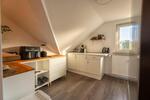 Dachgeschoßwohnung Wiesbaden Mainz-Amöneburg - 2.5 Zimmer, 104 m&sup2;, 1.200&euro; | Angebot:26547082