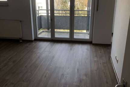 Wohnung Dresden Mickten - 2 Zimmer, 66 m&sup2;, 627&euro; | Angebot:26858070