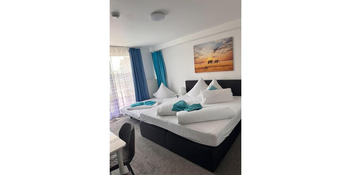 Wohnen auf Zeit Meckenbeuren - 7 Zimmer, 500&euro; | Angebot:23550881