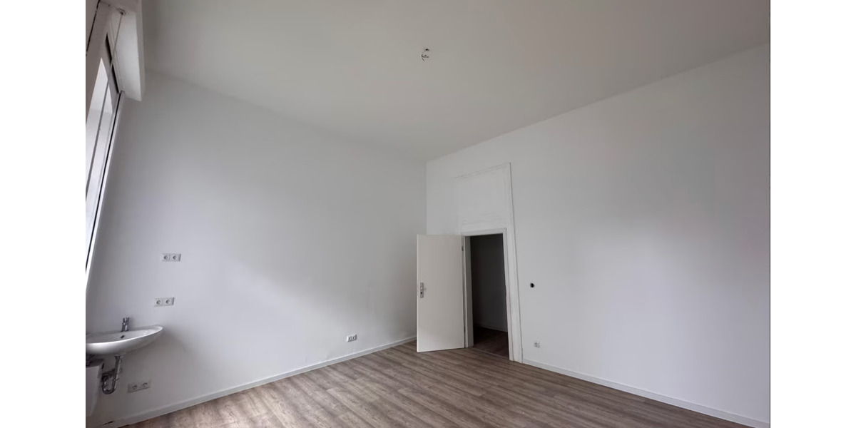 Lagerräume im ZENTRUM ab 16m² (10 EURm²) + optionaler Stellplatz zimmer