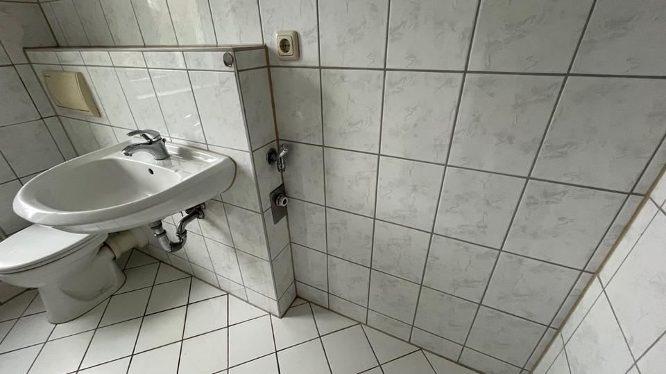 niedliche Single-Whg. mit Wanne in Hochparterre 1 zimmer