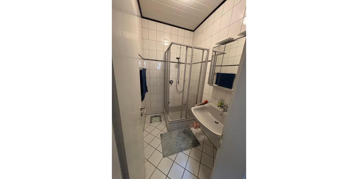 Dachgeschoßwohnung Warstein - 2 Zimmer, 67 m&sup2;, 425&euro; | Angebot:26420325
