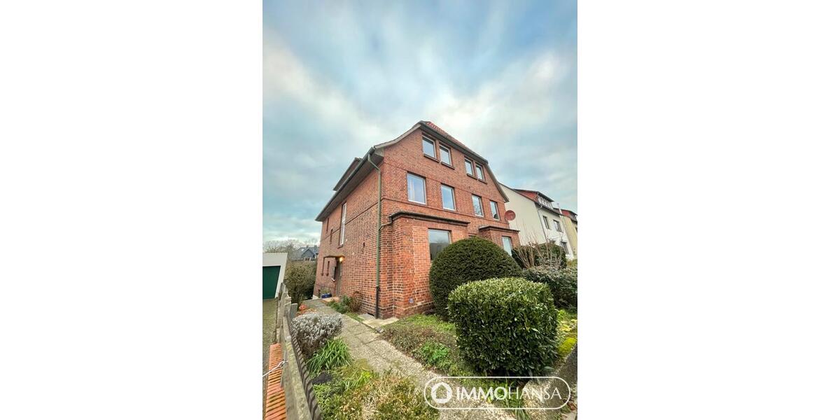 Etagenwohnung Uelzen - 4 Zimmer, 108 m&sup2;, 860&euro; | Angebot:24442403