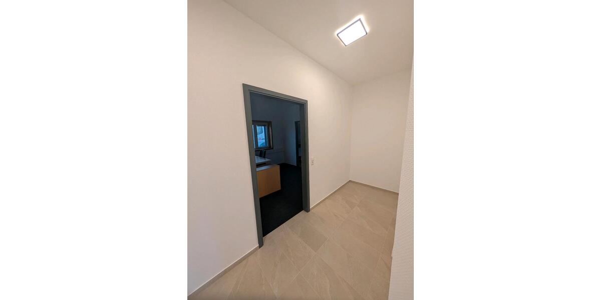 Gewerbeobjekt Tettnang - 3.600&euro; | Angebot:26553688