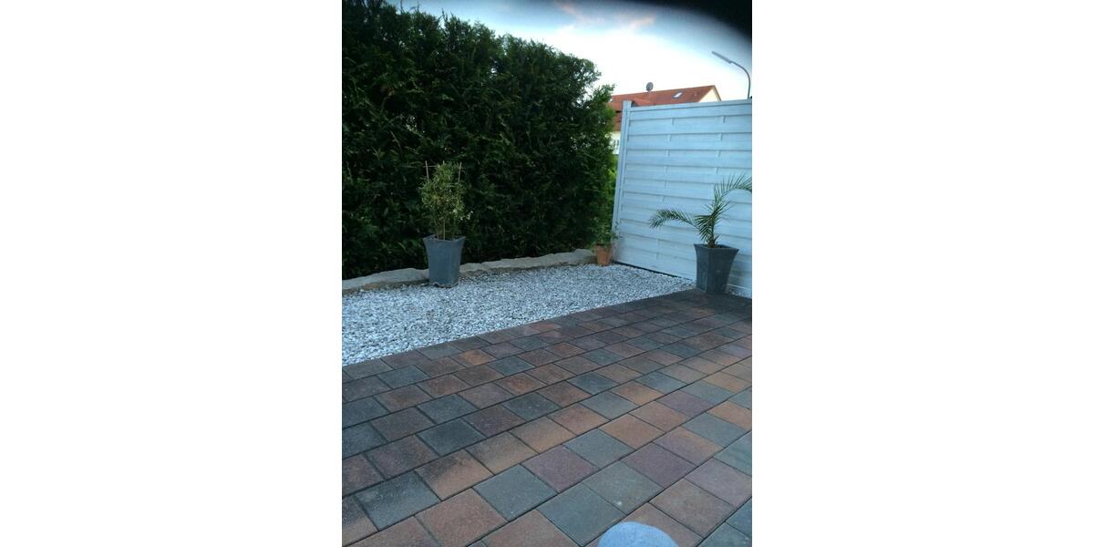 Moderne 2,5 Zimmer Wohnung mit Terrasse & Garten 2.5 zimmer