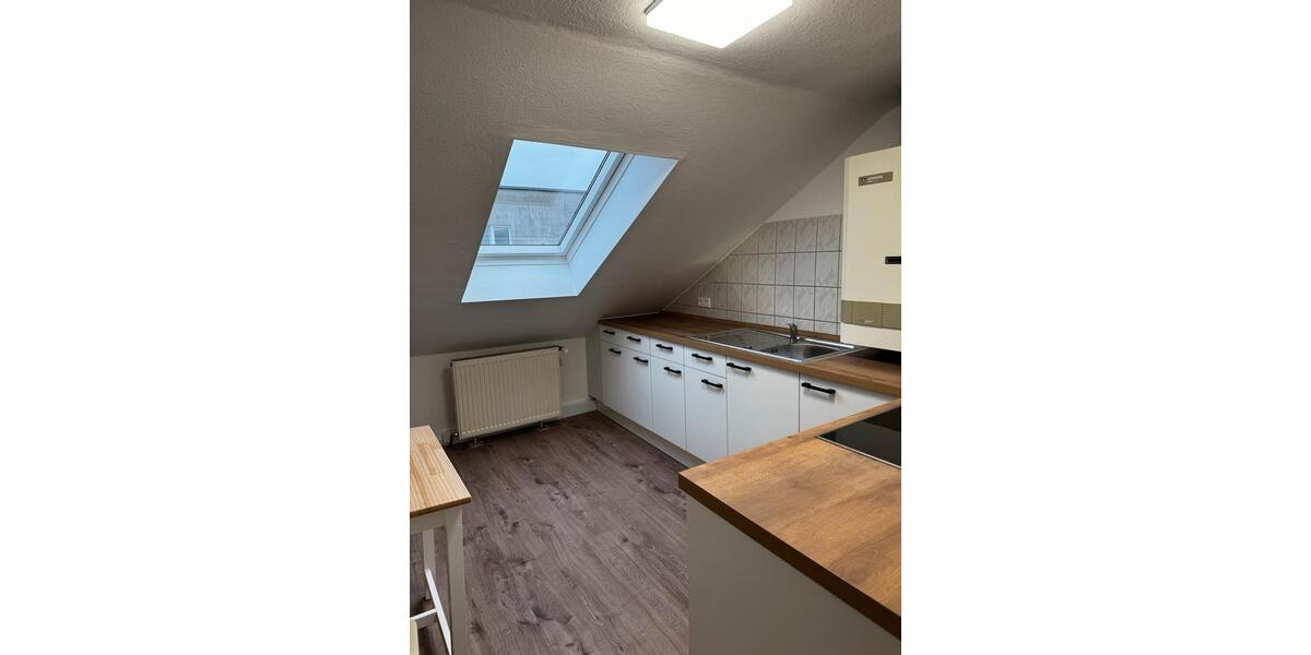 Wohnen auf Zeit Karlsruhe Südstadt - 1 Zimmer, 10 m&sup2;, 550&euro; | Angebot:26224655