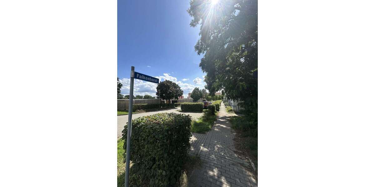 ++ Frisch Sanierte 2-Raumwohnung im blauen Wunder++ 2 zimmer