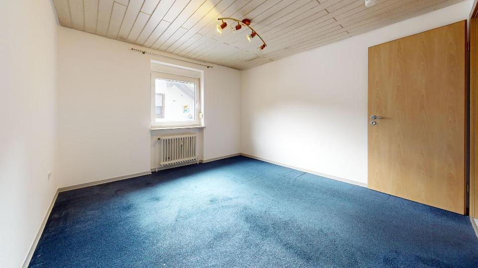 +++Dachgeschosswohnung mit 3 Zimmer, Loggia und Stellplatz in hervorragender Wohnlage +++ 3 zimmer