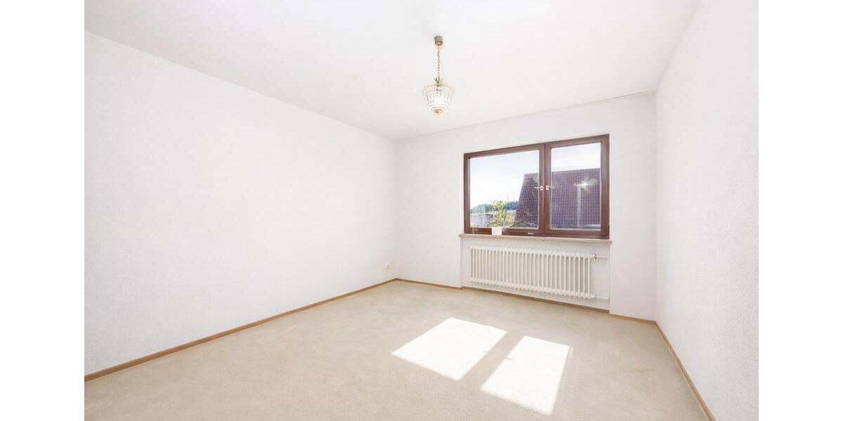 Bungalow Schweitenkirchen - 4.5 Zimmer, 115 m&sup2;, 1.800&euro; | Angebot:25725350