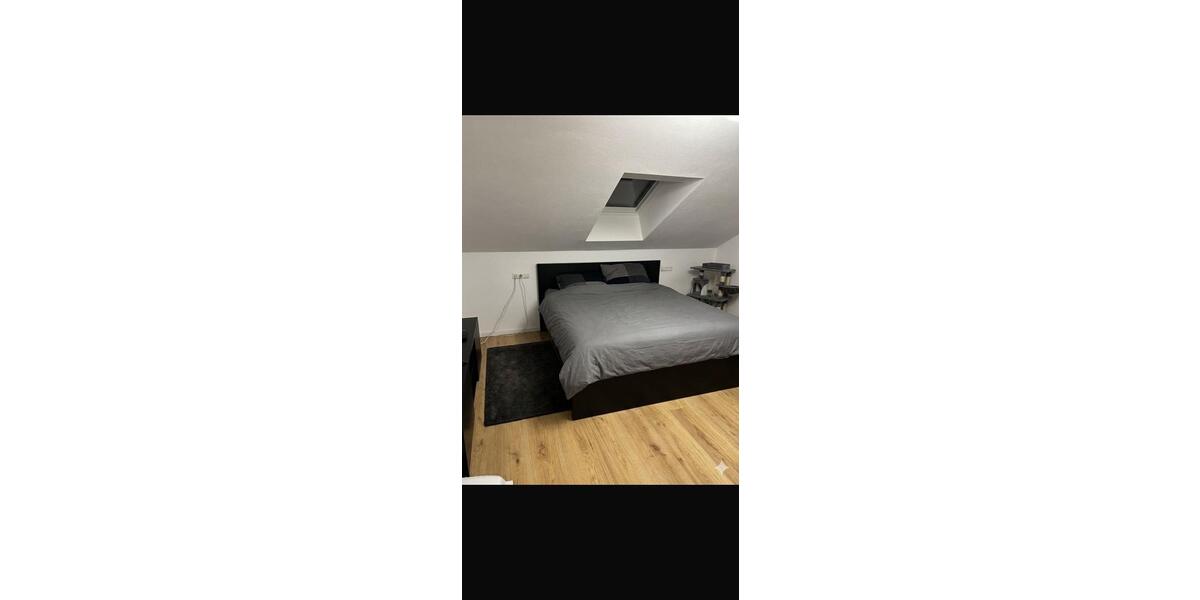 Dachgeschoßwohnung Gärtringen - 2 Zimmer, 67 m&sup2;, 1.200&euro; | Angebot:26407636