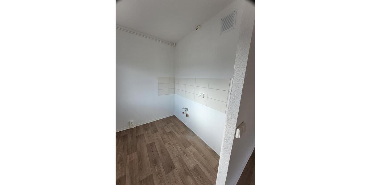 Etagenwohnung Frankfurt (Oder) Beresinchen - 2 Zimmer, 53 m&sup2;, 351&euro; | Angebot:25877288