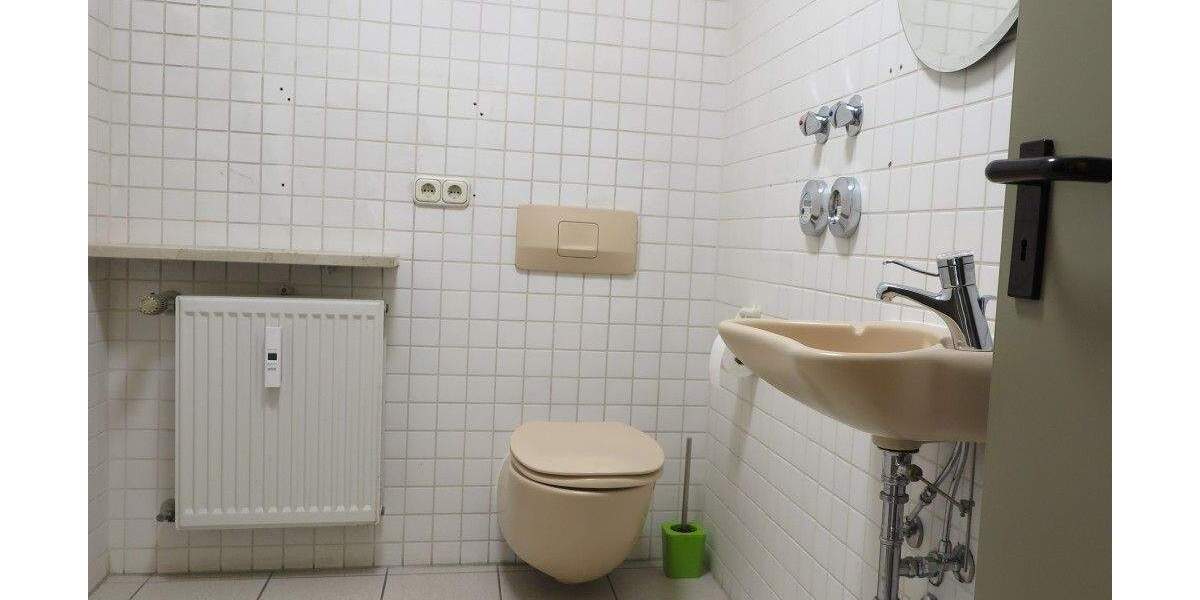Gewerbeobjekt Berchtesgaden - 4 Zimmer, 101 m&sup2;, 1.400&euro; | Angebot:25705352