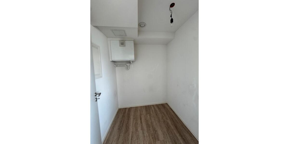 Einfamilienhaus Bergisch Gladbach - 3 Zimmer, 124 m&sup2;, 1.600&euro; | Angebot:26561767