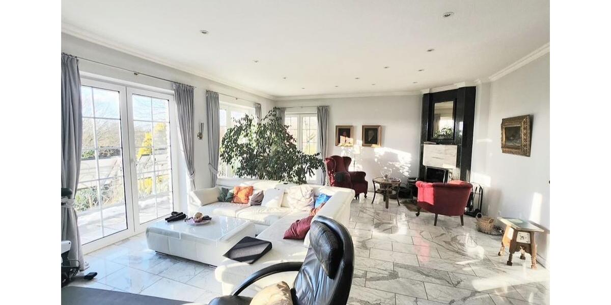 Einfamilienhaus Rinteln - 5 Zimmer, 168 m&sup2;, 1.750&euro; | Angebot:25075651