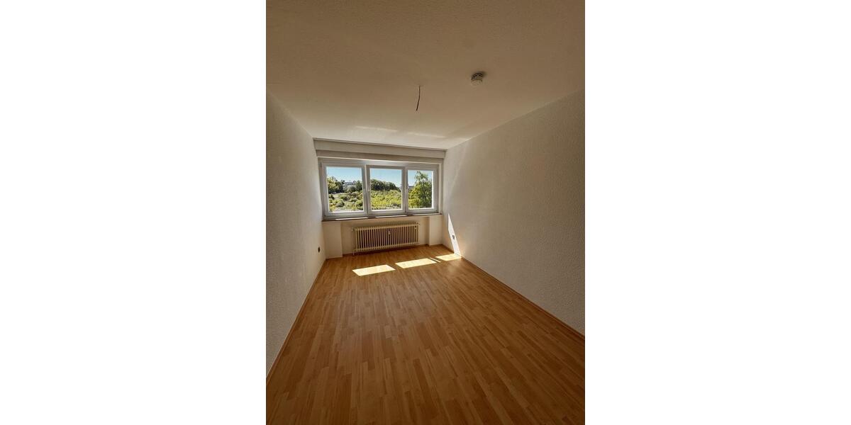 Etagenwohnung Lüdenscheid - 3 Zimmer, 82 m&sup2;, 750&euro; | Angebot:26423981