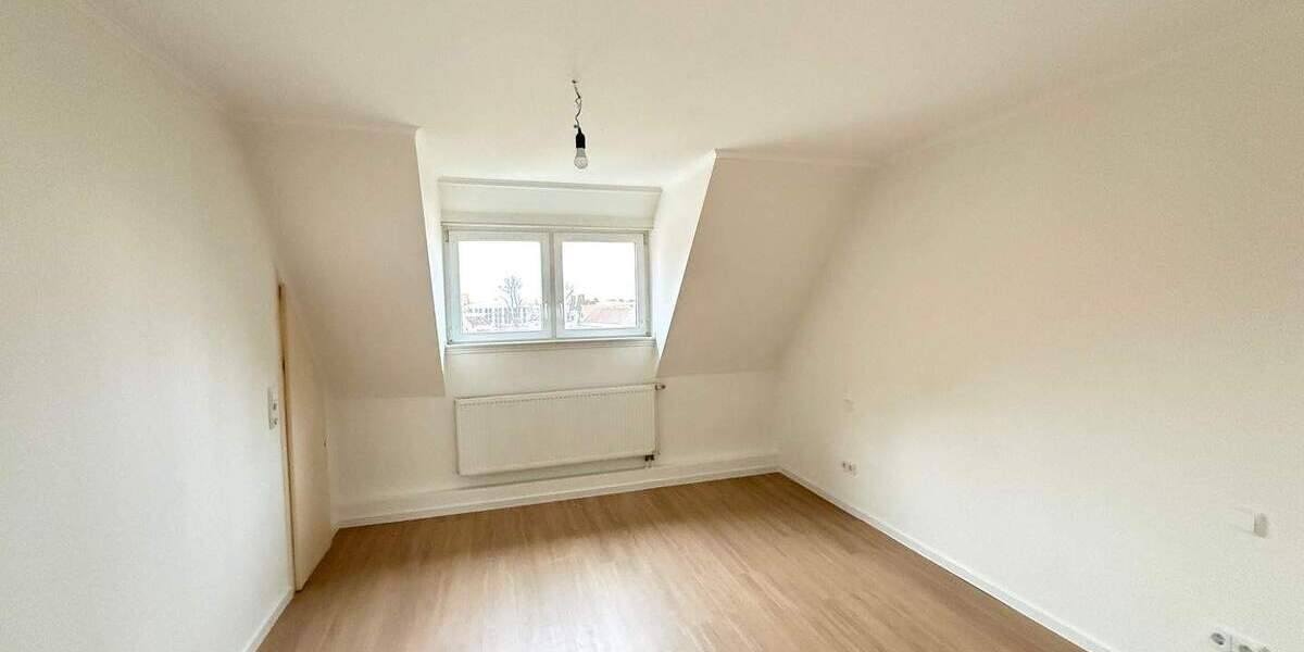 Etagenwohnung Paderborn Kernstadt - 3 Zimmer, 93 m&sup2;, 800&euro; | Angebot:25727519