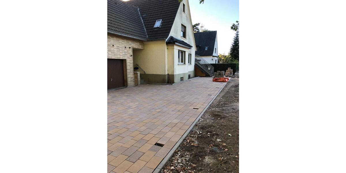 Einfamilienhaus Bielefeld Sennestadt - 7 Zimmer, 260 m&sup2;, 2.500&euro; | Angebot:25961560