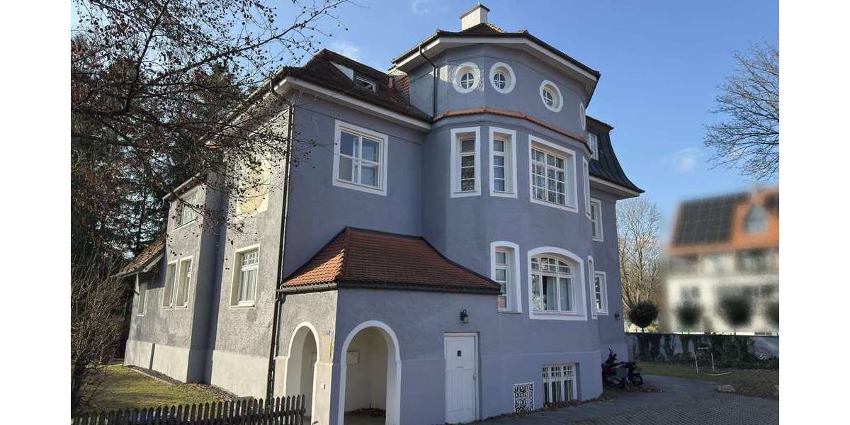 Etagenwohnung Dachau - 4 Zimmer, 176 m&sup2;, 2.350&euro; | Angebot:26855801
