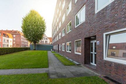 Renovierte 2-Zimmer-Wohnung mit Duschbad in Bremerhaven-Lehe!