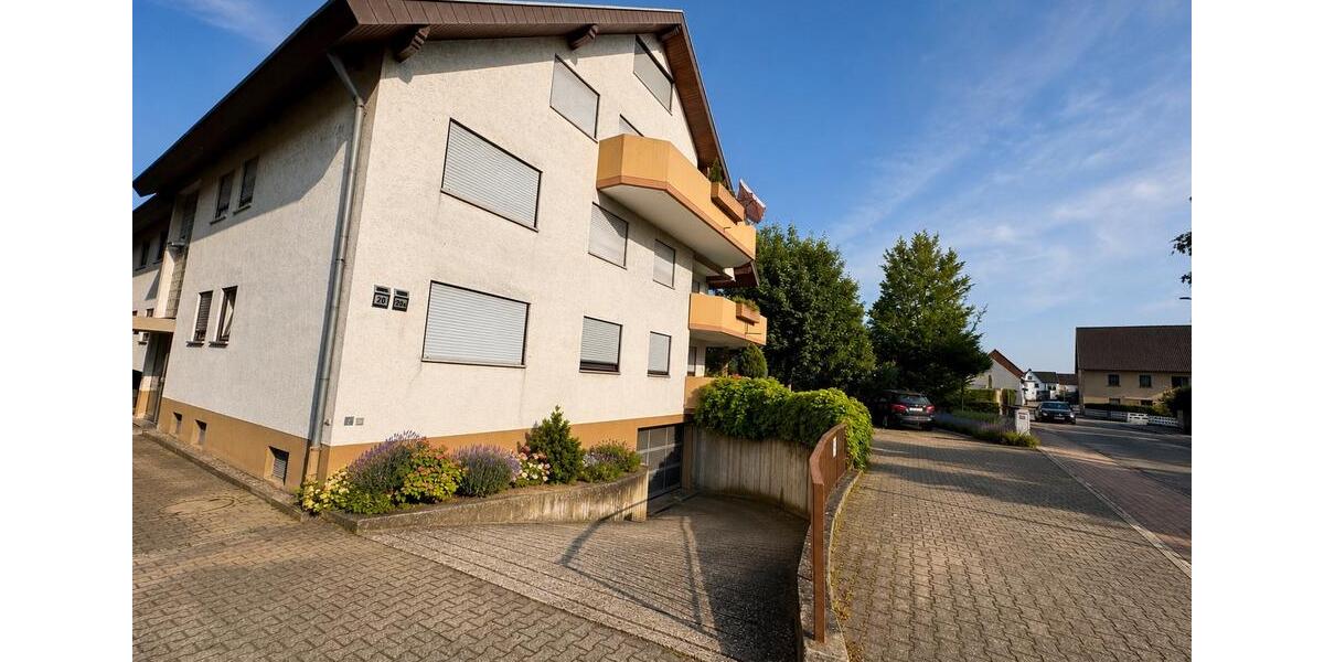 Etagenwohnung March - 3.5 Zimmer, 115 m&sup2;, 2.020&euro; | Angebot:26701928
