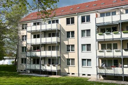 Wohnung Chemnitz Adelsberg - 3 Zimmer, 61 m&sup2;, 320&euro; | Angebot:26035131
