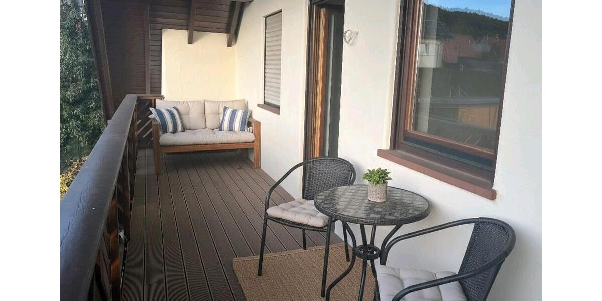 Dachgeschoßwohnung Leidersbach - 3 Zimmer, 100 m&sup2;, 890&euro; | Angebot:26480026