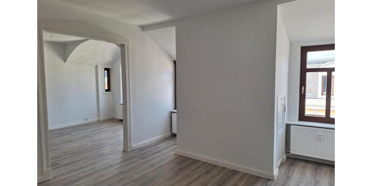 Dachgeschoßwohnung Flensburg Altstadt - 3 Zimmer, 83 m&sup2;, 750&euro; | Angebot:26069149