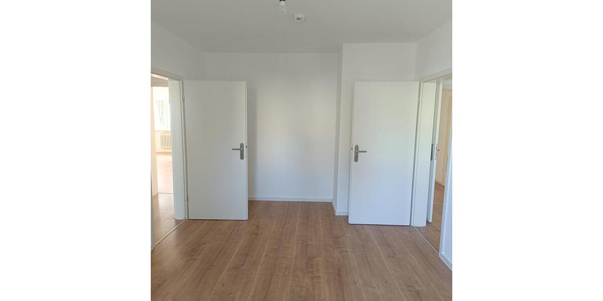 Erdgeschoßwohnung Feldkirchen - 4 Zimmer, 130 m&sup2;, 975&euro; | Angebot:25988935