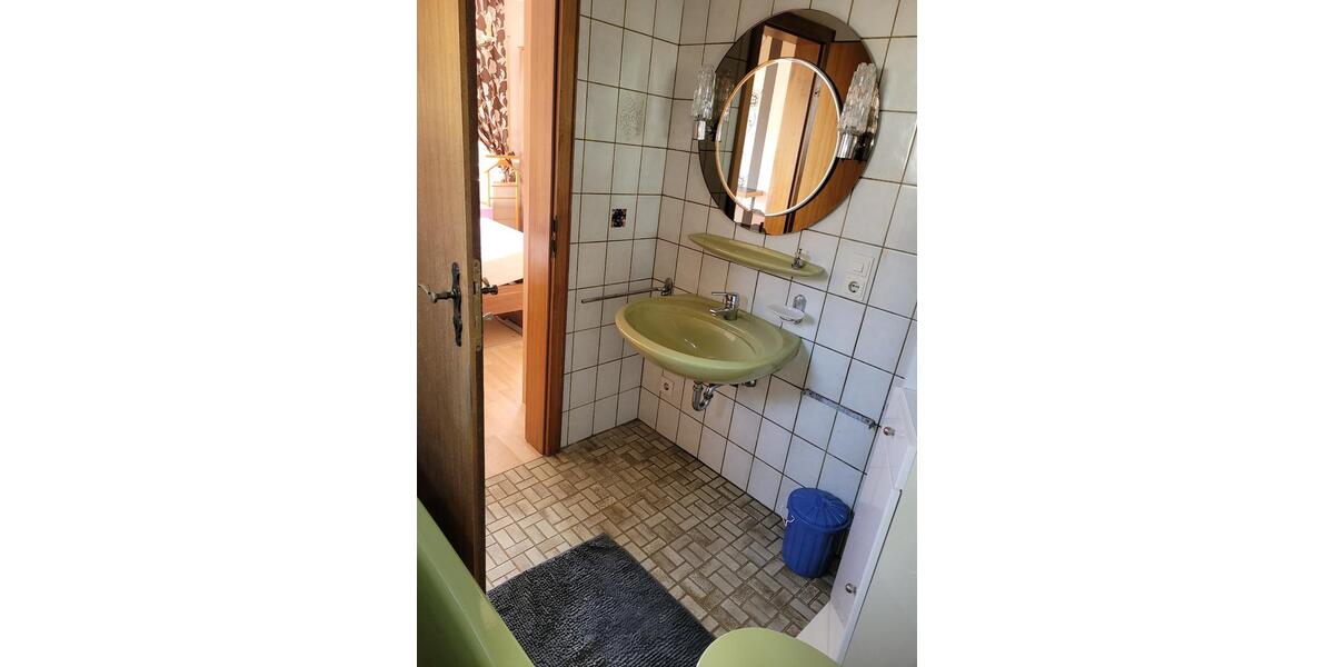 Erdgeschoßwohnung Hallenberg - 4 Zimmer, 74 m&sup2;, 570&euro; | Angebot:26560401