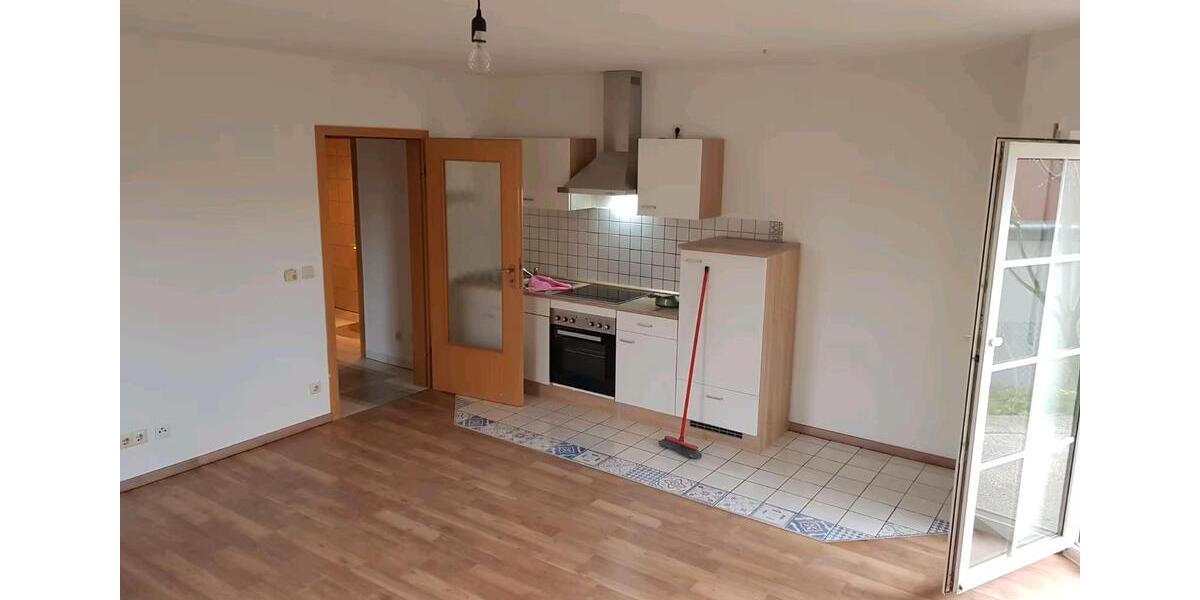 Erdgeschoßwohnung Pleinfeld - 2 Zimmer, 48 m&sup2;, 590&euro; | Angebot:25385042