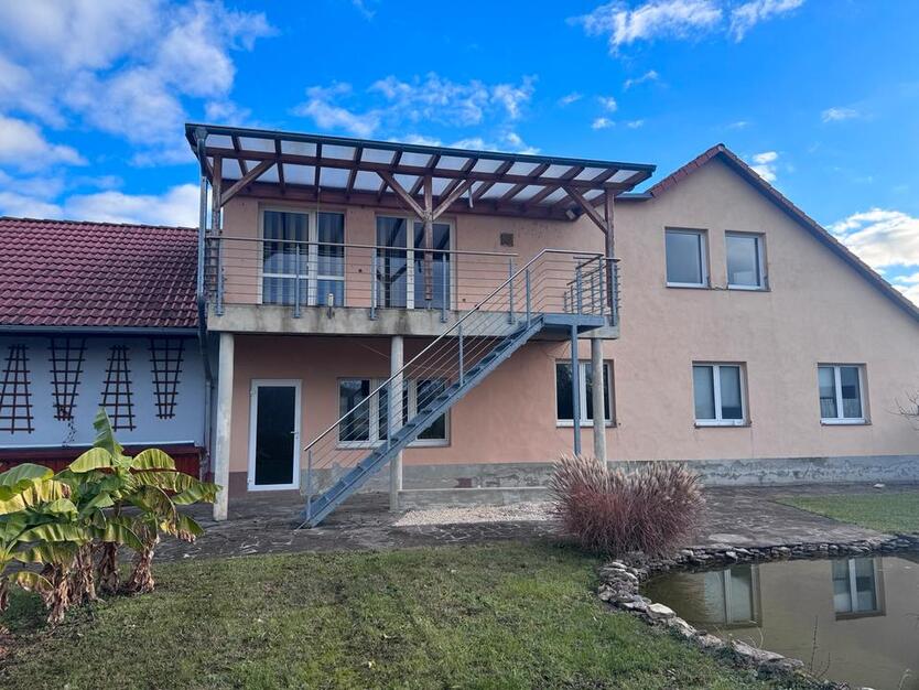 2,5 Zimmer Wohnung Dorndorf-Steudnitz