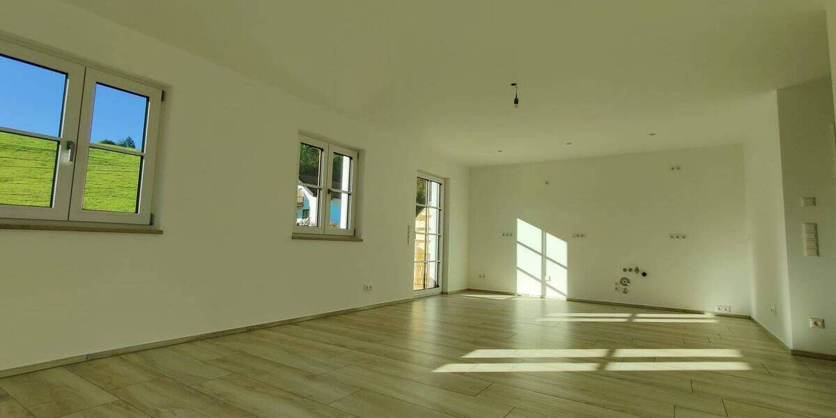 Etagenwohnung Riedering Farnach - 3 Zimmer, 88 m&sup2;, 1.240&euro; | Angebot:26763508