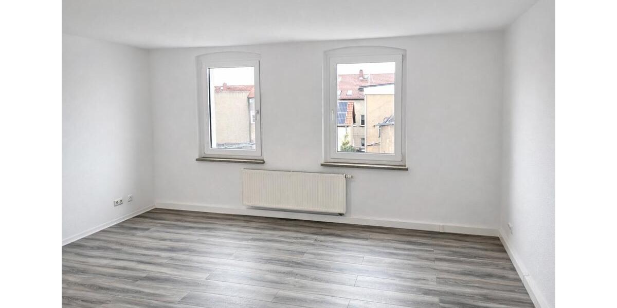 Etagenwohnung Eisenberg - 3 Zimmer, 65 m&sup2;, 490&euro; | Angebot:25633292