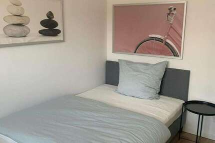 WG-Zimmer in Düsseldorf 899 € 15 m² zimmer