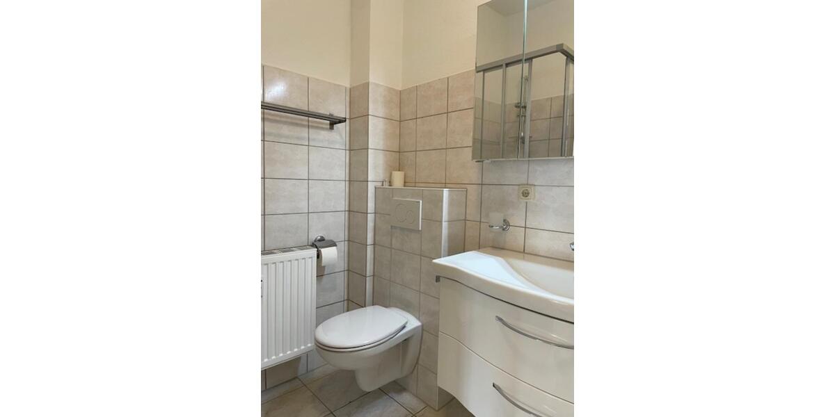 Erdgeschoßwohnung Bad Bramstedt - 3 Zimmer, 134 m&sup2;, 1.300&euro; | Angebot:25763295