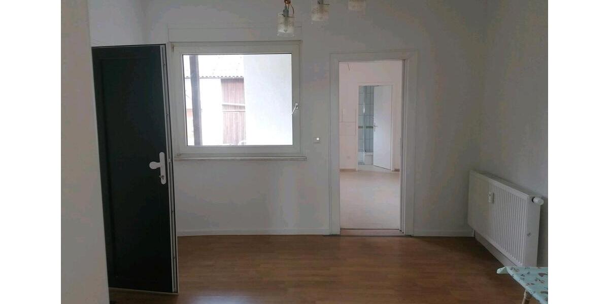 Erdgeschoßwohnung Neulußheim - 3 Zimmer, 50 m&sup2;, 1.150&euro; | Angebot:26431304