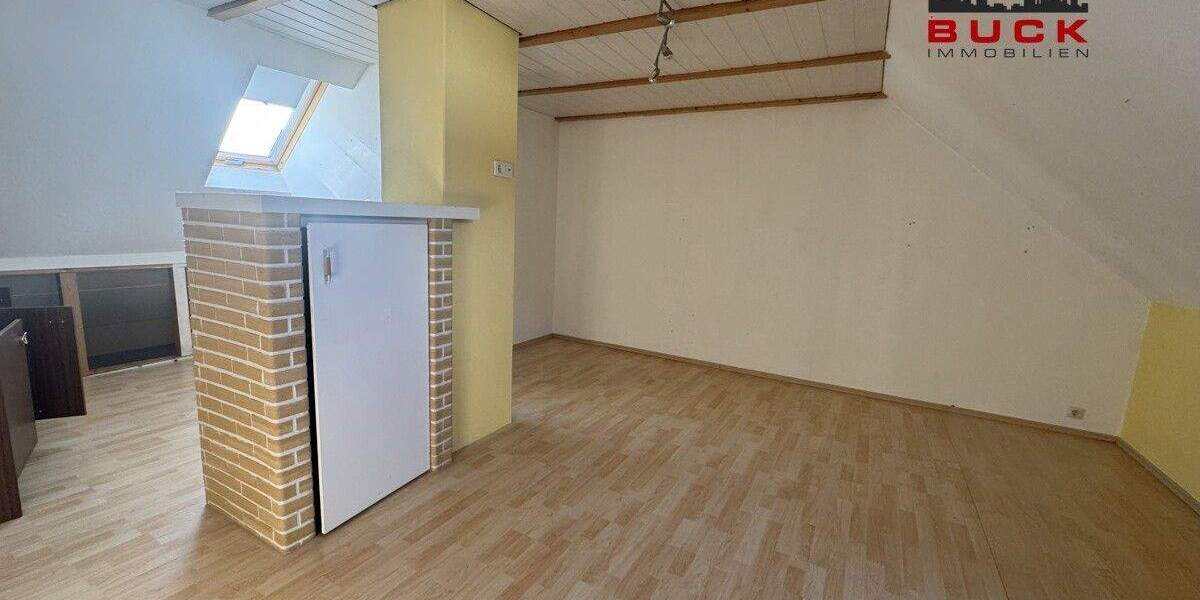 Etagenwohnung Mühlhausen - 4 Zimmer, 97 m&sup2;, 750&euro; | Angebot:25696259