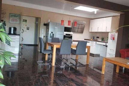 Wohnung Ranstadt - 3 Zimmer, 148 m&sup2;, 1.600&euro; | Angebot:25096654