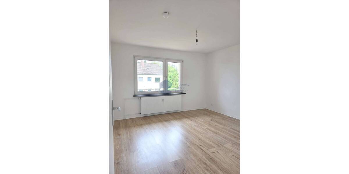 Etagenwohnung Bergen - 3 Zimmer, 64 m&sup2;, 449&euro; | Angebot:26731135