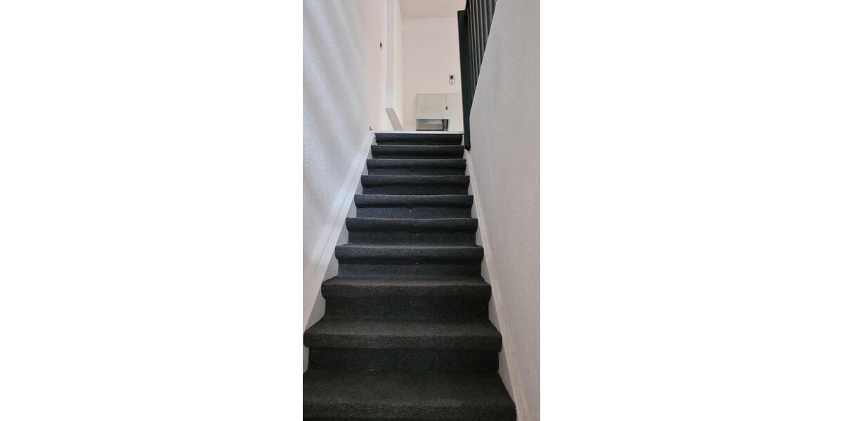 Etagenwohnung Mühlacker - 3 Zimmer, 65 m&sup2;, 775&euro; | Angebot:25354003