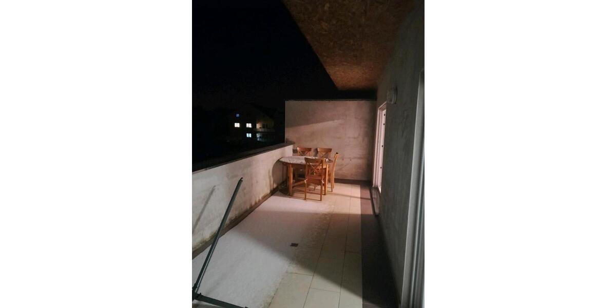 2 Zimmerapartment, 2 ZKB, 49qm, Balkon, Wintergarten 2 zimmer