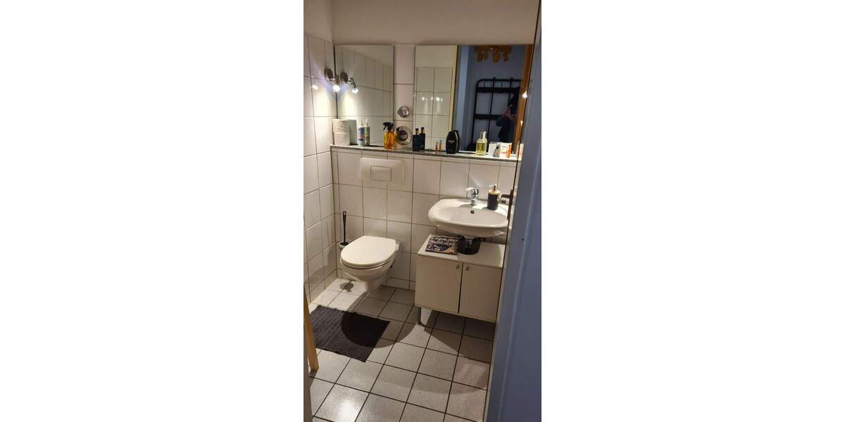 Etagenwohnung Duisburg Duissern - 3 Zimmer, 78 m&sup2;, 585&euro; | Angebot:24991142
