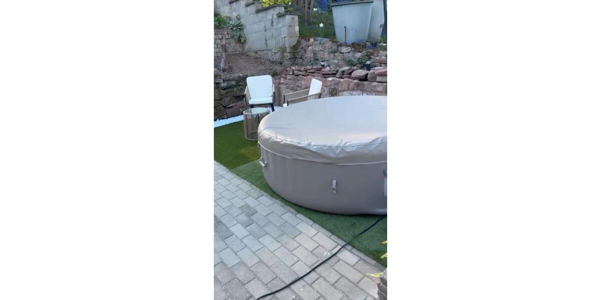 Dachgeschoßwohnung Neustadt an der Weinstraße Diedesfeld - 3 Zimmer, 60 m&sup2;, 1.220&euro; | Angebot:25945452