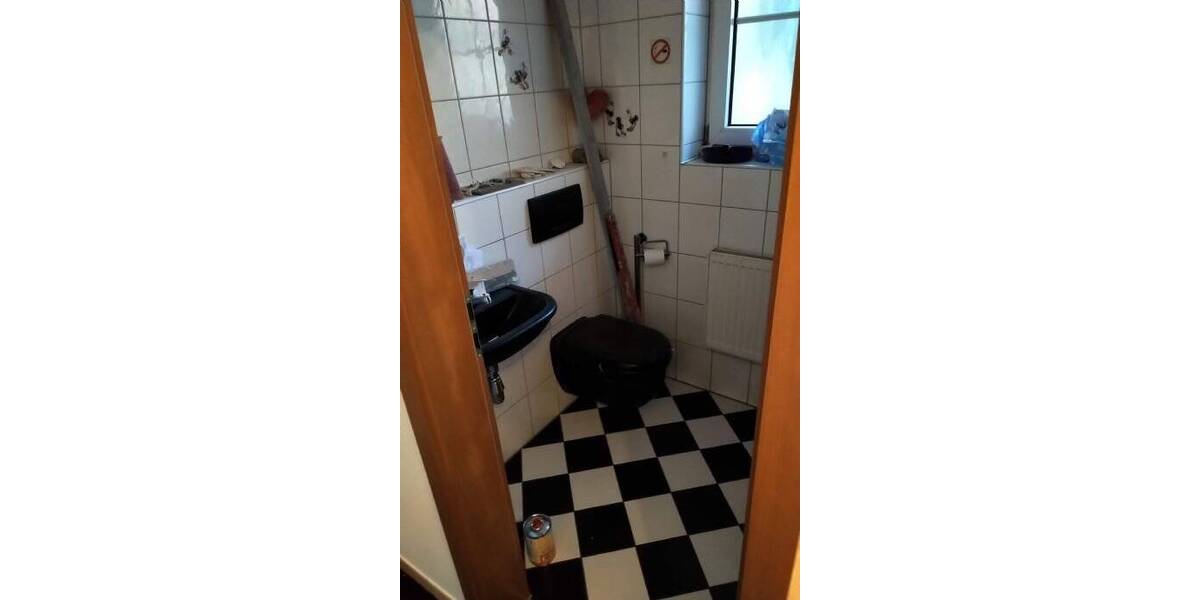 Etagenwohnung Burgoberbach Neuses - 2 Zimmer, 100 m&sup2;, 650&euro; | Angebot:26833063