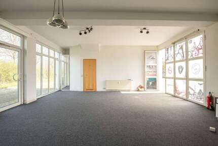 Gewerbeobjekt Freiburg Lehen - 670&euro; | Angebot:26321029