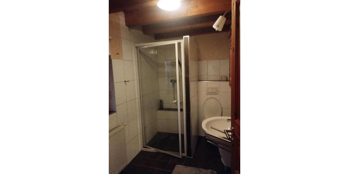 Etagenwohnung Steinbach am Donnersberg - 5 Zimmer, 120 m&sup2;, 400&euro; | Angebot:24660163
