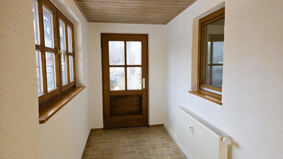 Gewerbeobjekt Tittling - 2 Zimmer, 60 m&sup2;, 390&euro; | Angebot:24468826