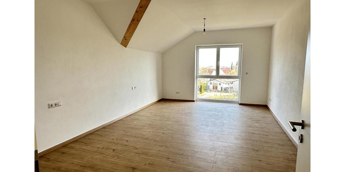 Etagenwohnung Berkheim - 4 Zimmer, 146 m&sup2;, 1.590&euro; | Angebot:18496653
