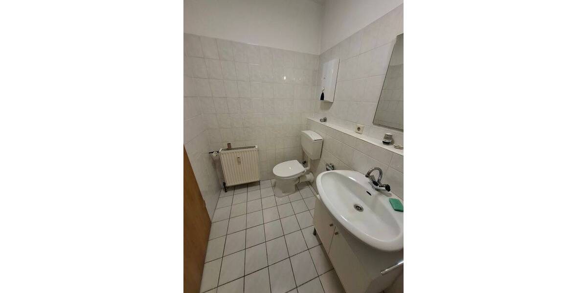 Etagenwohnung Bonn Zentrum - 2 Zimmer, 43 m&sup2;, 450&euro; | Angebot:26597607