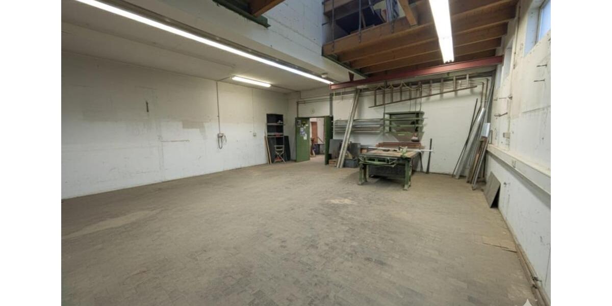 Gewerbeobjekt Esslingen am Neckar Oberesslingen - 2.000&euro; | Angebot:24723003